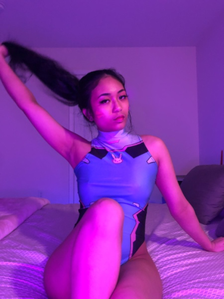 Throne | Angeline X | Ada Wong Cosplay