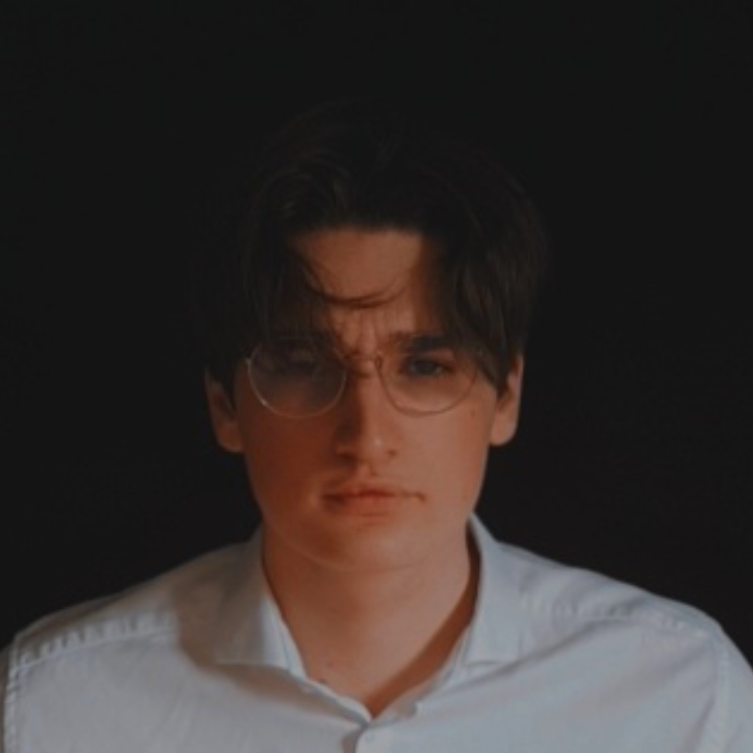 Throne profile picture for @nuns