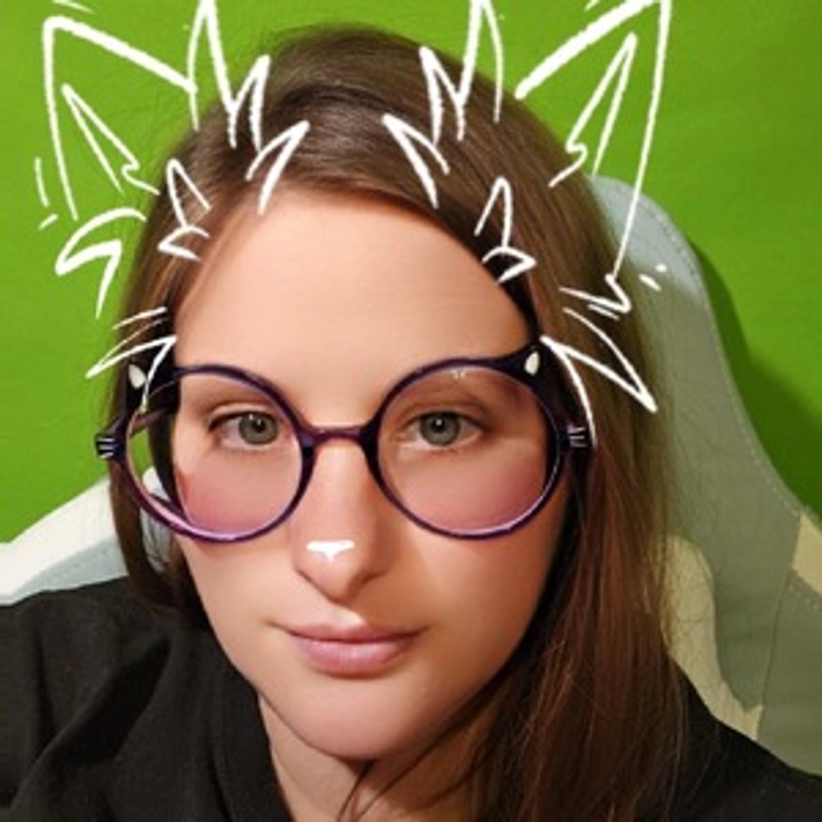 throne-corinne-plays-my-wishlist