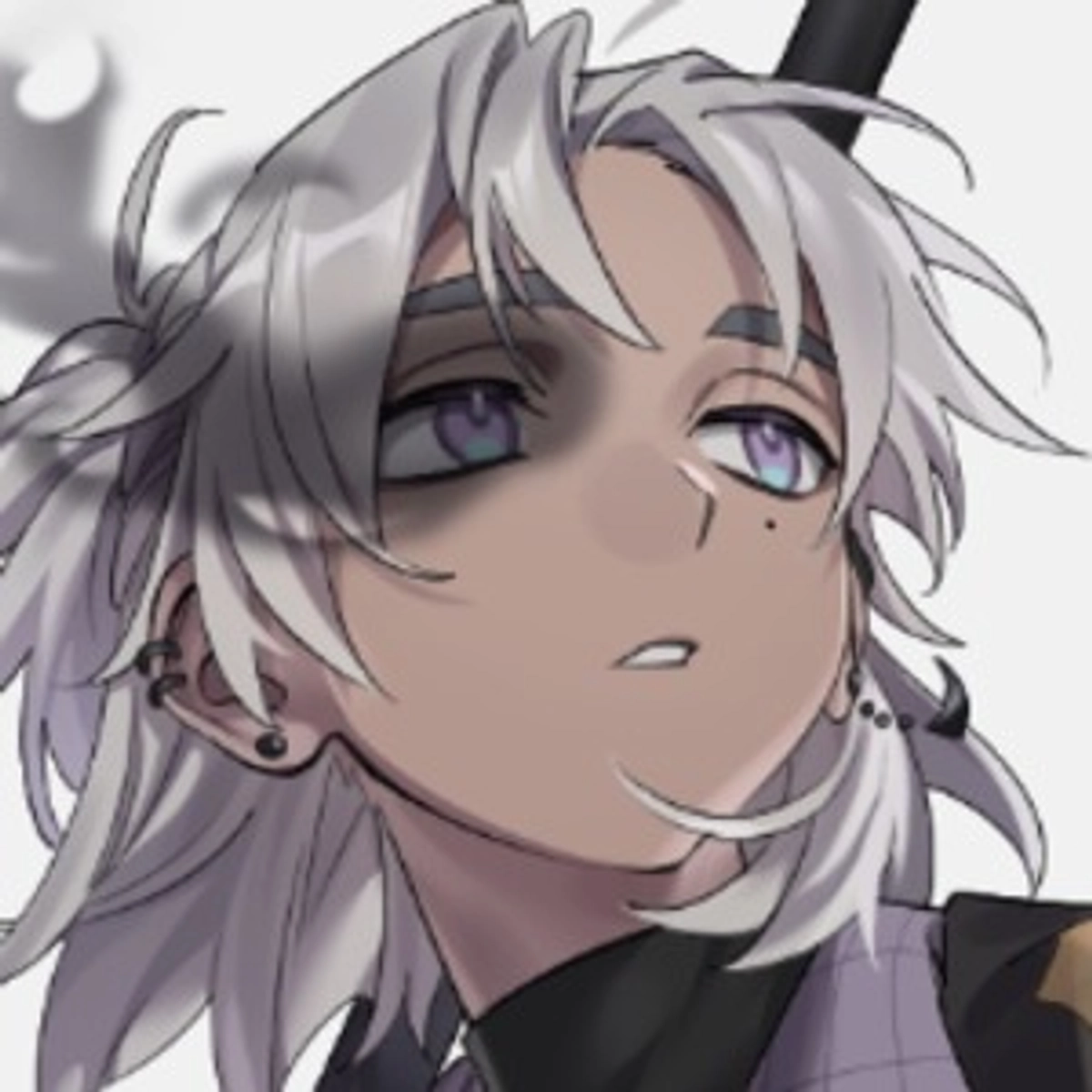 Throne profile picture for @bedlam