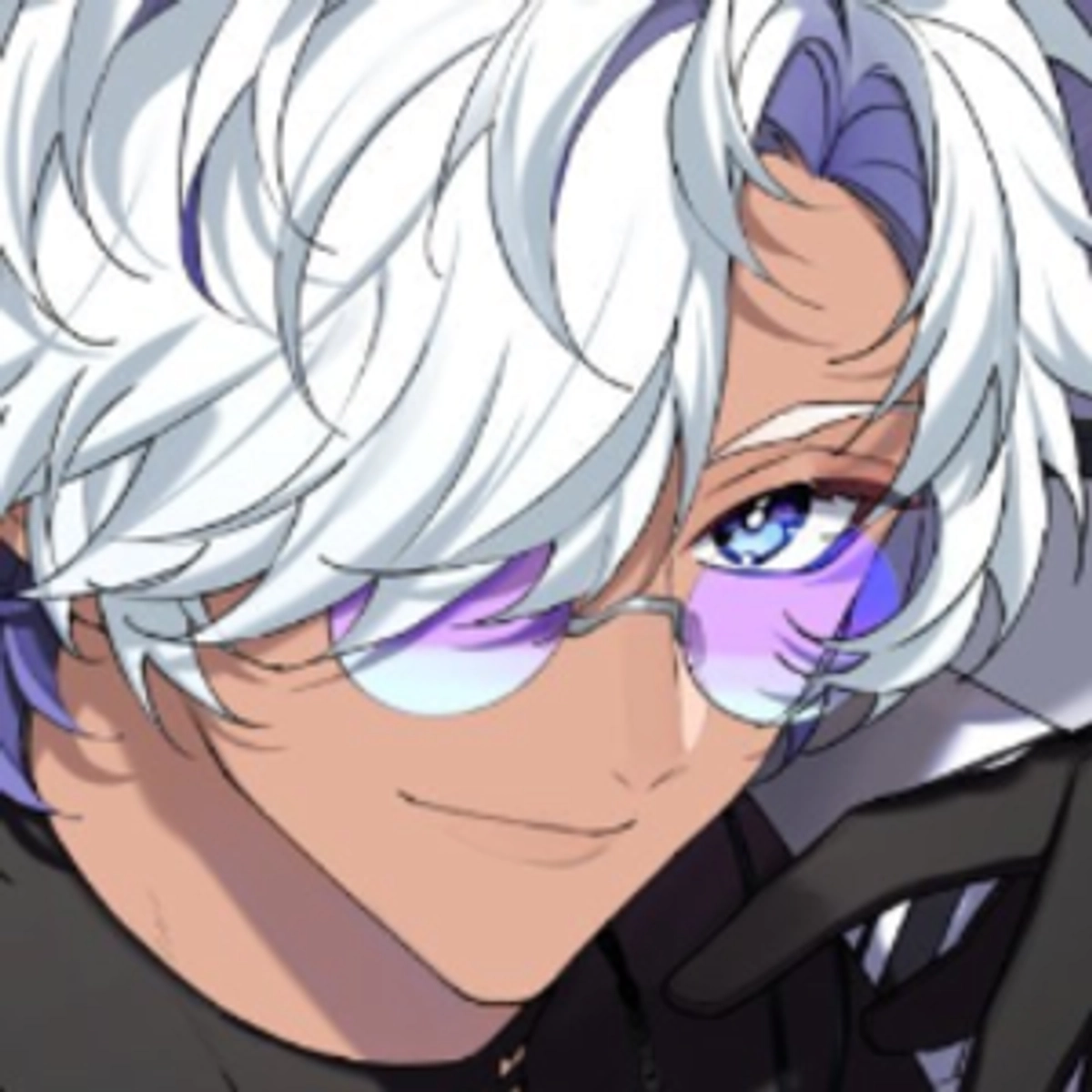 Throne profile picture for @luxe