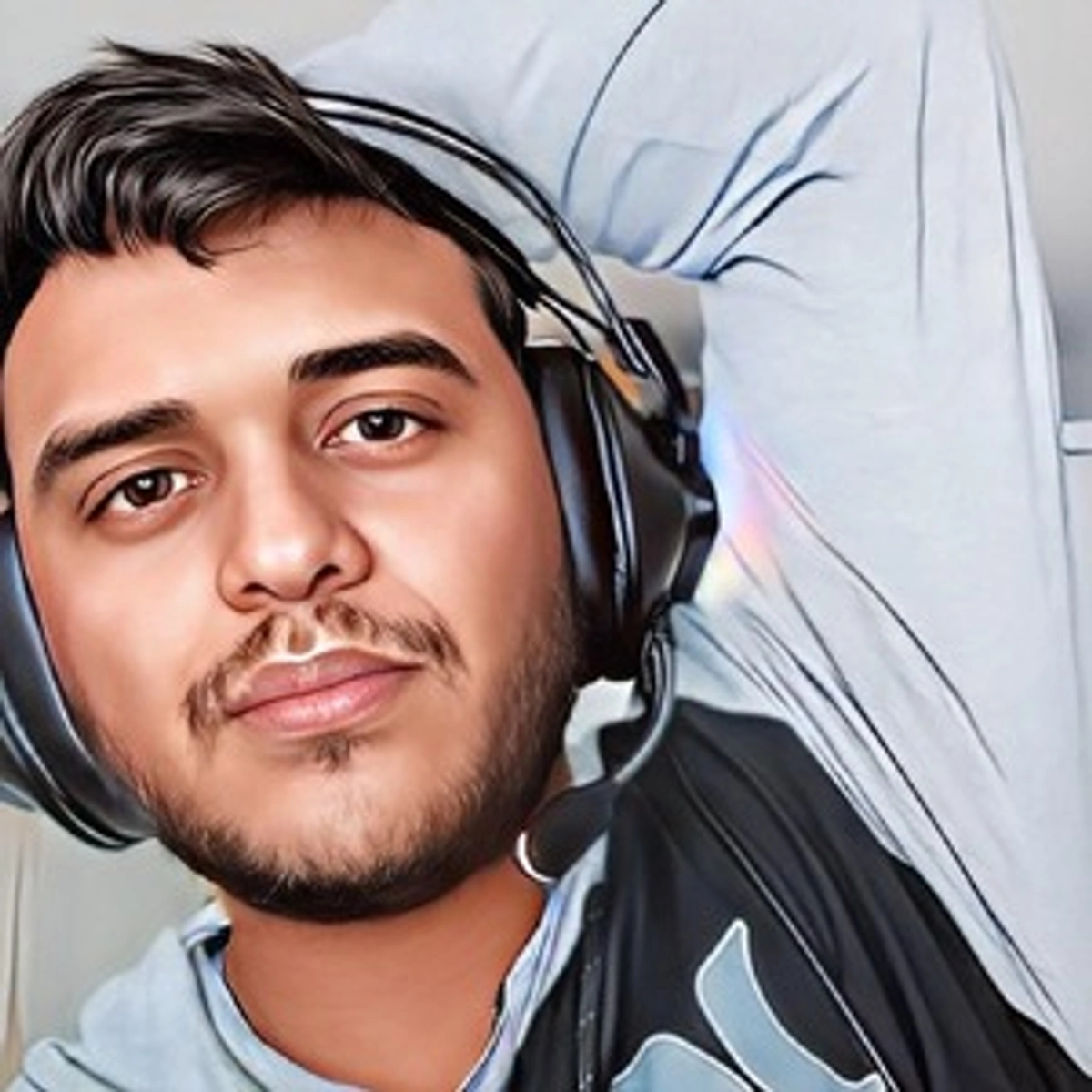 Throne profile picture for @gasquir