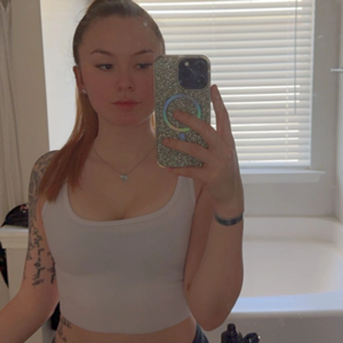 throne-wuhbeccaaa-my-wishlist