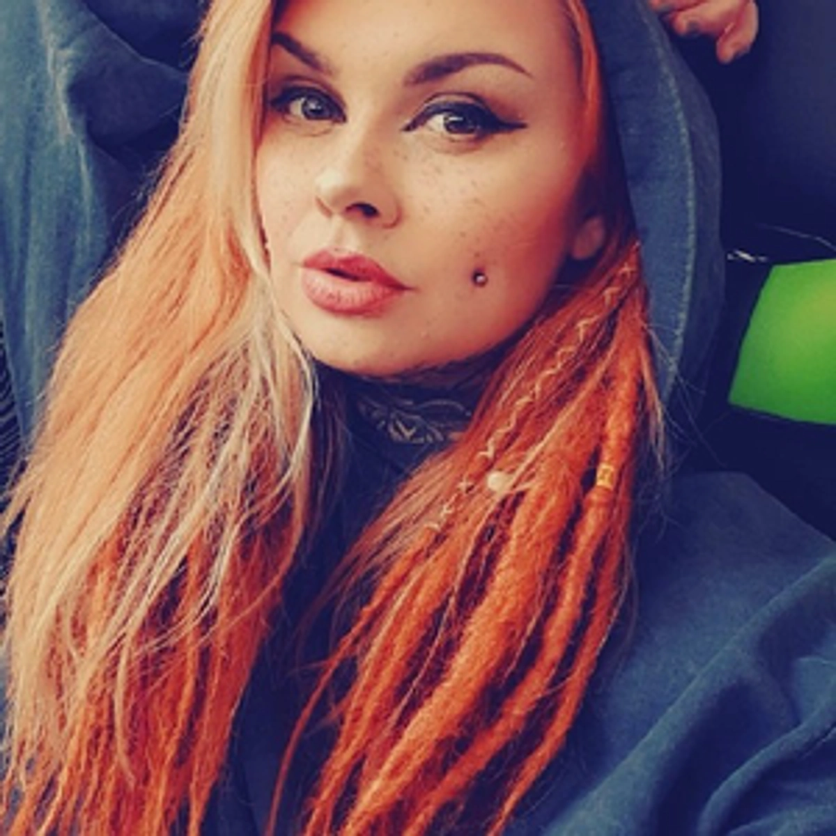 Throne LittleBoCreep_ Monster Energy Drinks Pipeline Punch