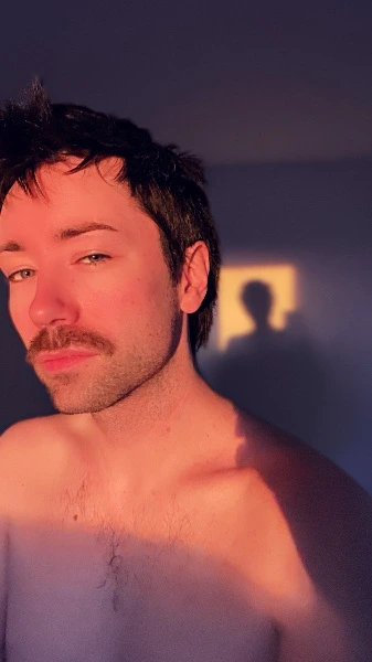 Throne Dan_is_dreaming Surprise Gifts