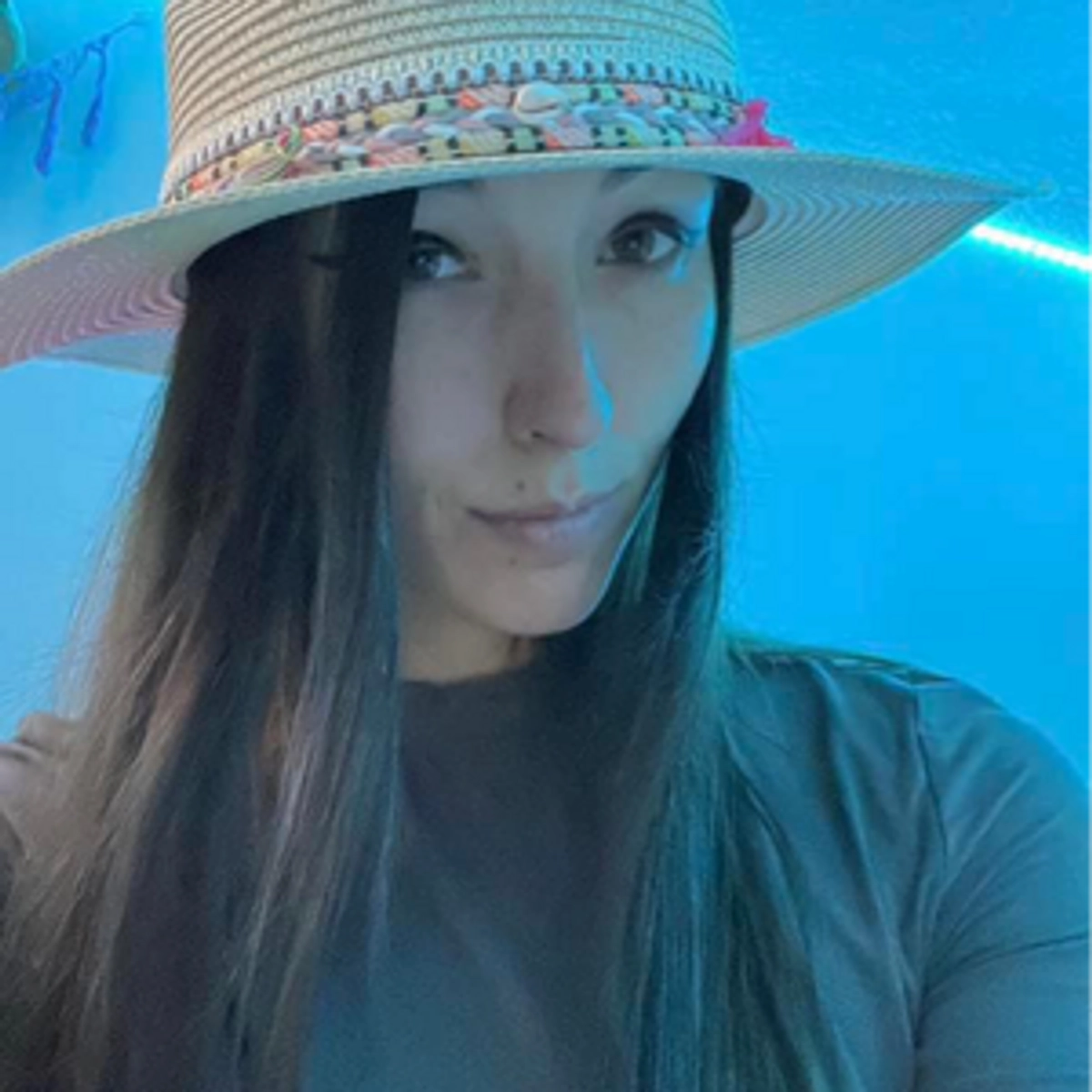 Throne | Vixey Fox | Birthday