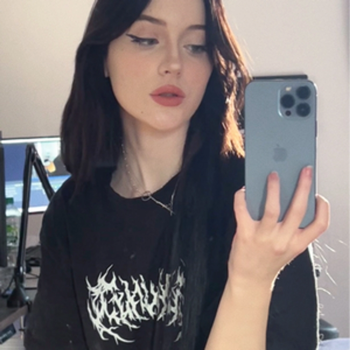 throne-evalunna-my-wishlist