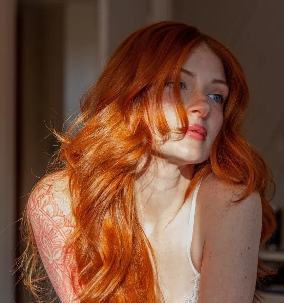 Throne Katierosecoloredglasses My Wishlist