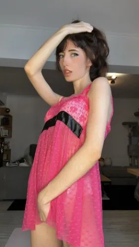 Throne | Liux | Dress