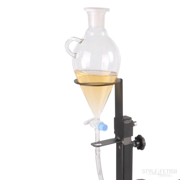 Tropftrichter für Fetish Natursekt / Zwangsernährung