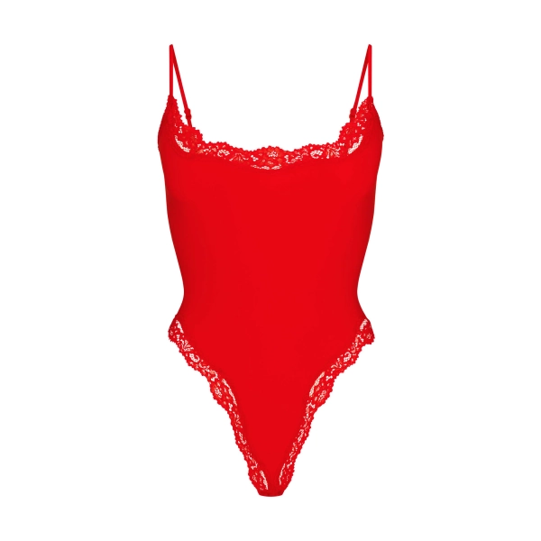 FITS EVERYBODY LACE CAMI BODYSUIT | CAYENNE | XXS