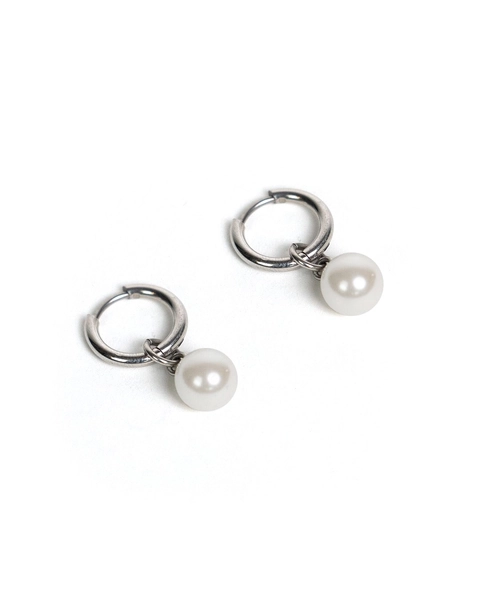 Pearl (Earrings)