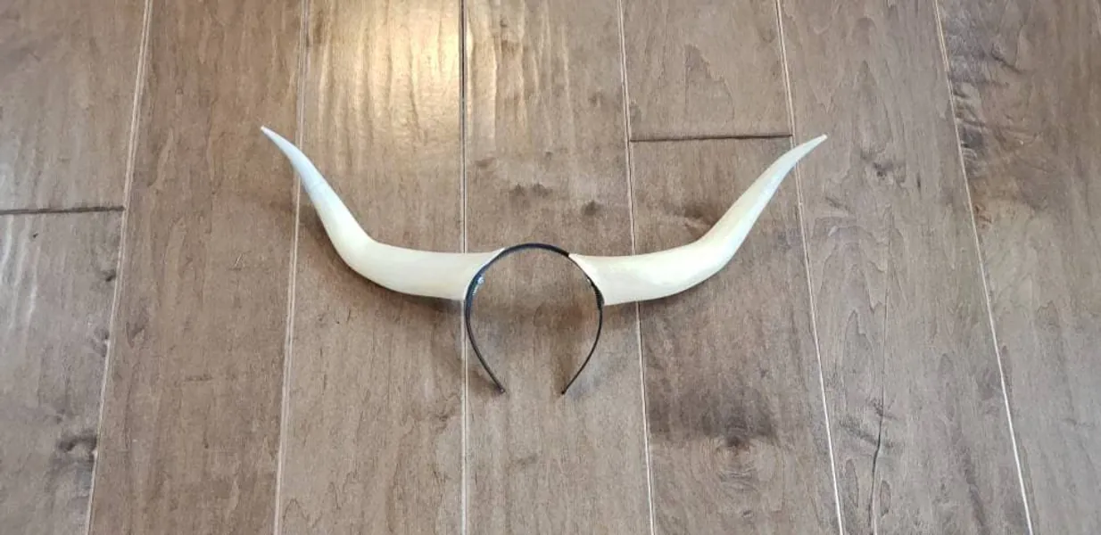 3D printed Light weight steer horns Highland Cow horns Matador horns bull horns extra large realistic