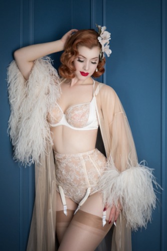 Serena Ivory Feather Boudoir Robe | M