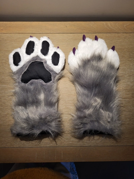 fursuit paw template, 4 toes, downloadable pattern - PDF DOWNLOAD