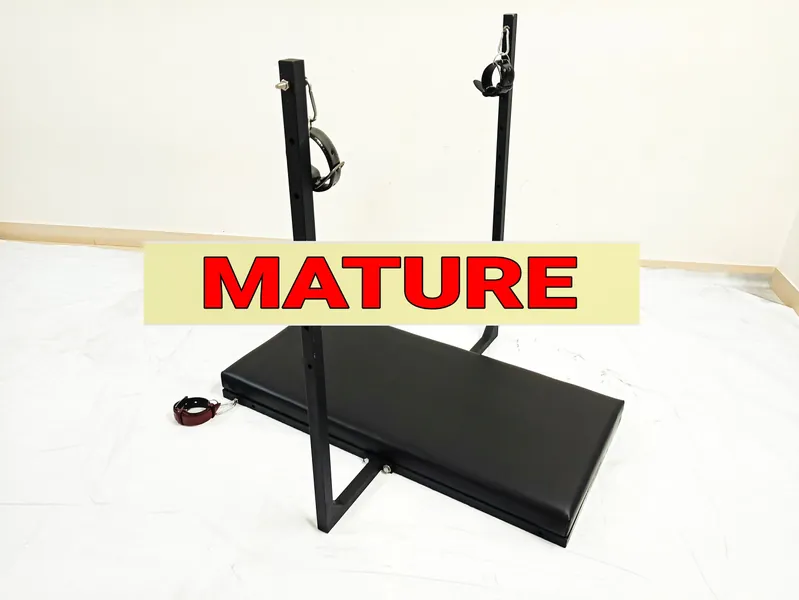 MATURE / PORTABLE BENCH