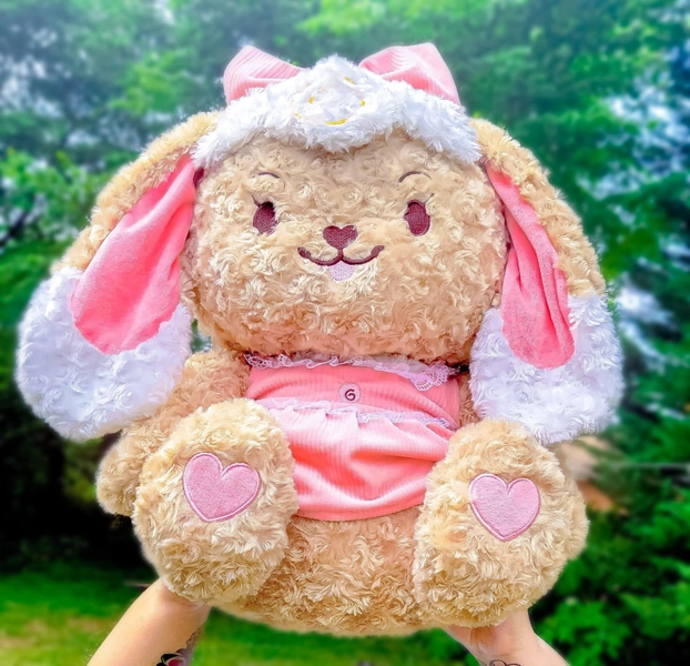 Jumbo Honeybun Curly Cutie Plush