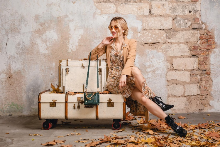 🧳 Your luggage deserves to make a grand entrance!