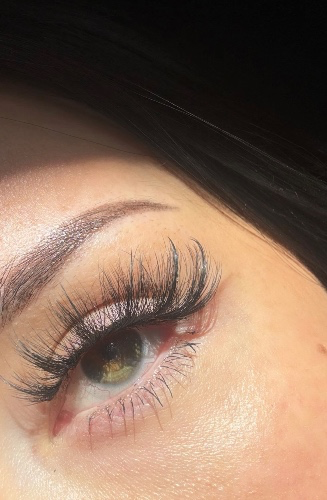 Eye lashes & brows 