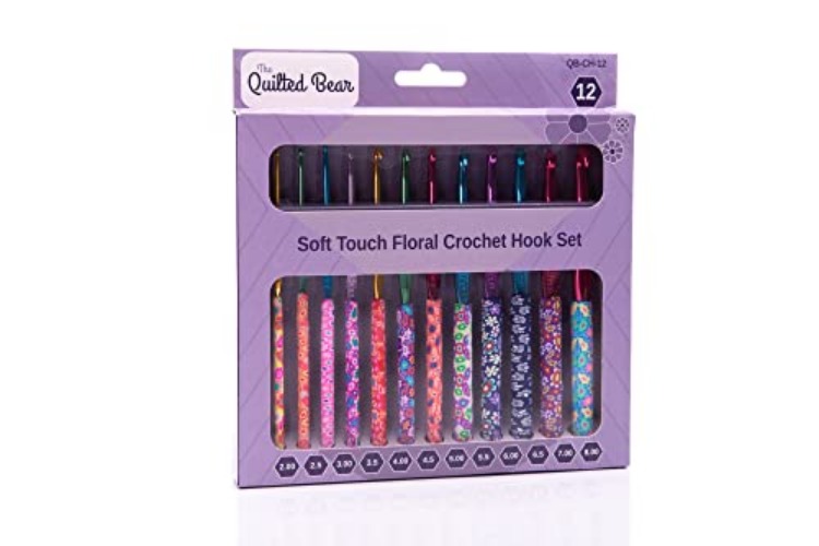 Quilted Bear Crochet Hook Set (12)