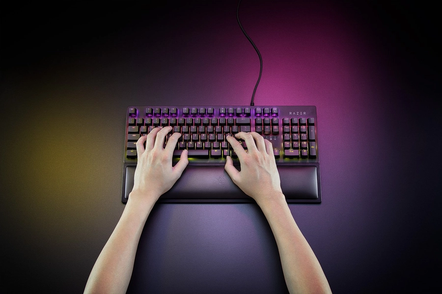 Razer Ergonomic Wrist Rest For Full-sized Keyboards