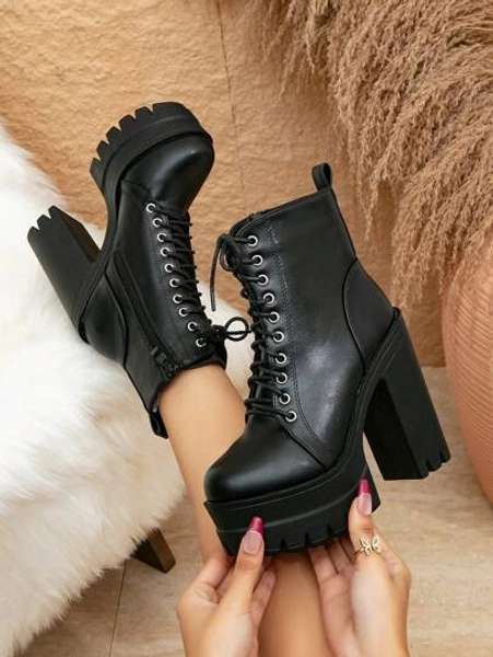 Women's Fashionable Black Pointed Toe Stiletto Heel Knee High Boots With Sweater, Simple And Versatile Style