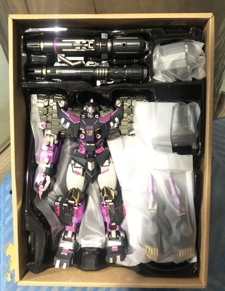 Ready! Metal Club MuscleBear QS02 DJD Tarn Electroplated Version Action Figure