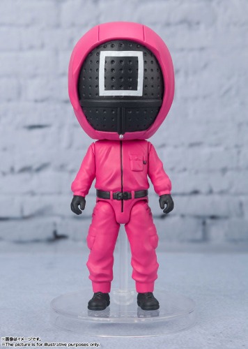 Figuarts mini Masked Manager "Squid Game" - Brand New