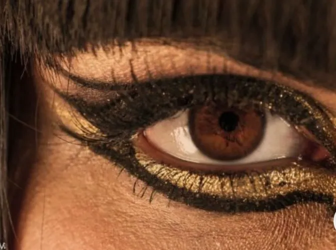 Makeup 
