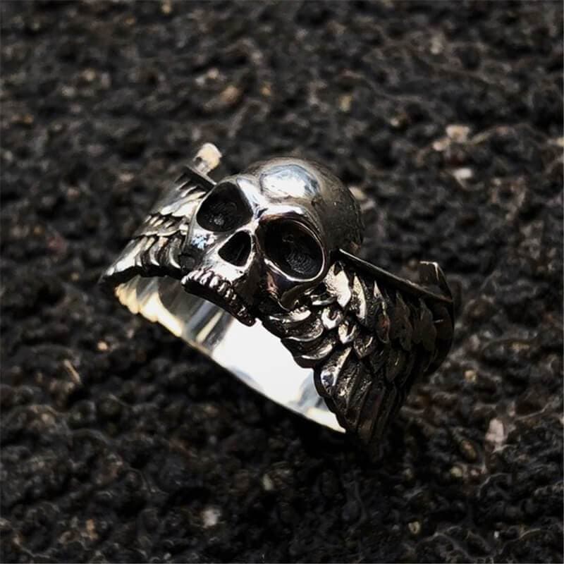 Winged Skull Sterling Silver Ring - 925 Silver / 6