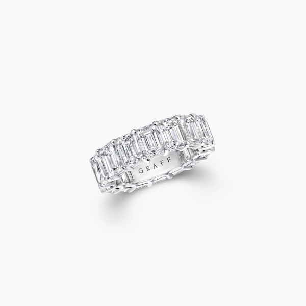 Emerald Cut Diamond Wedding Band