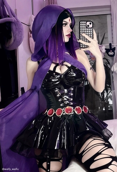 Raven Cosplay