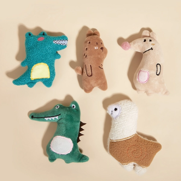 Entertaining Catnip Toy for Teeth-Grinding