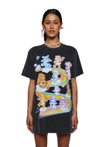Friendship Parade Graphic Tee | BLACK / X-Large