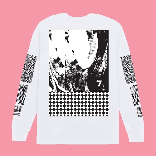 7 Op Art White Long Sleeve | Small