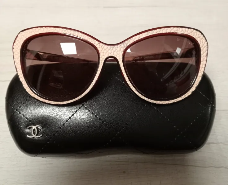 Chanel oversized sunglasses