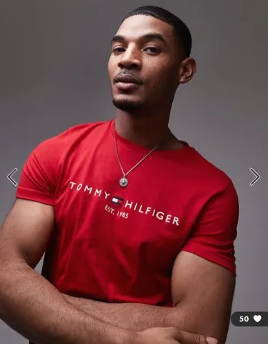 Tommy Hilfiger – T-Shirt in Rot mit Logo (Asos)