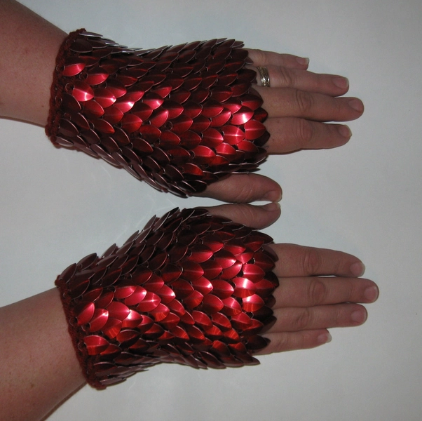 Dragonhide Scalemail Blood Red 