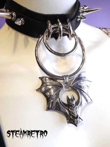 Leather Choker - Hand made Spiked gothic leather choker - Bat Choker - Metal Choker - Goth Choker - Gothic Choker - Darkwave Choker - Bats
