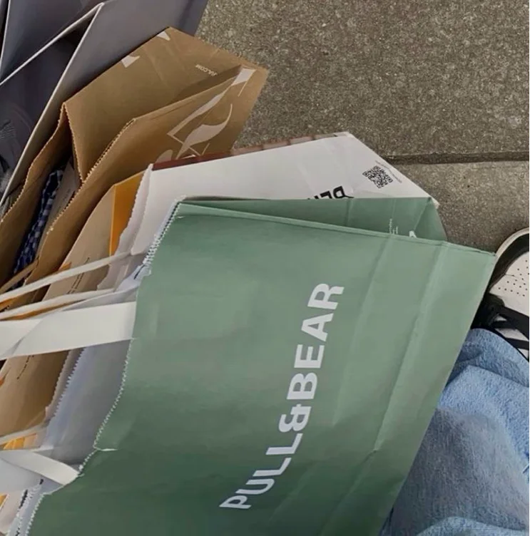 Shopping money 