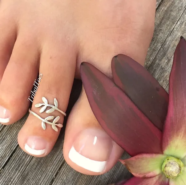 Leaf Wrap Bypass Toe Ring | Adjustable Ring | Sterling Silver Toe Ring for Woman