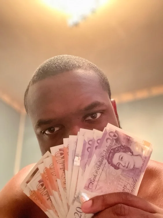 Own me pls Master 👑 (Level 3) 🧎‍♂️‍➡️💯