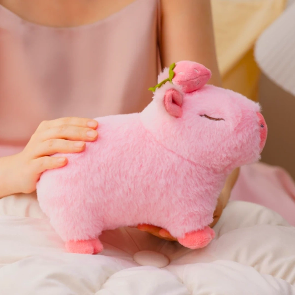 🍓 Strawberry Capybara Plushie (10/25cm)