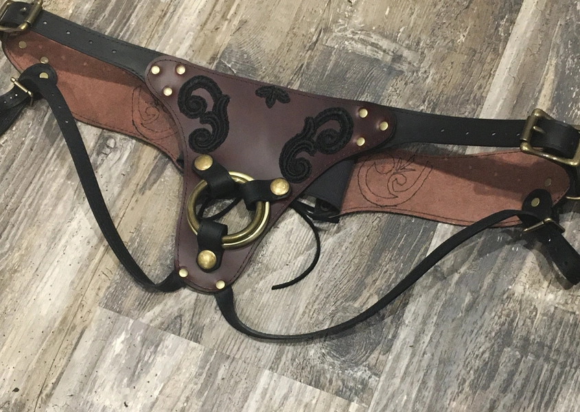 Strap On Harness - Strapon Harness - Strapon -  Leather Strap on Harness - Strap-on - Dildo Harness, Strap on Dildo, Leather Strapon Harness