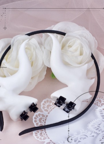 Handcrafted Lust Demon Horn Hairclips - Pure White