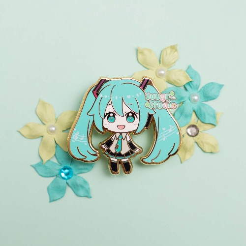 BACKORDER - Virtual Vocalist Miku Hard Enamel Pin - [A Grade] / Simple Rubber Back
