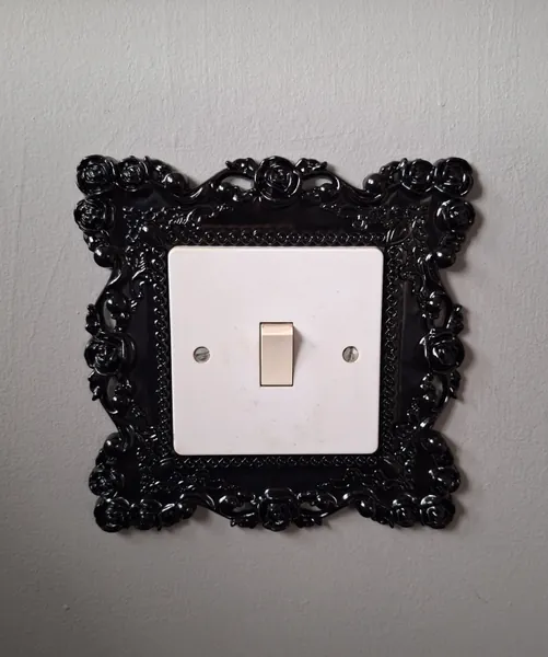 Ornate Gothic Home Décor Baroque Light Switch Surround Cover Finger Plate