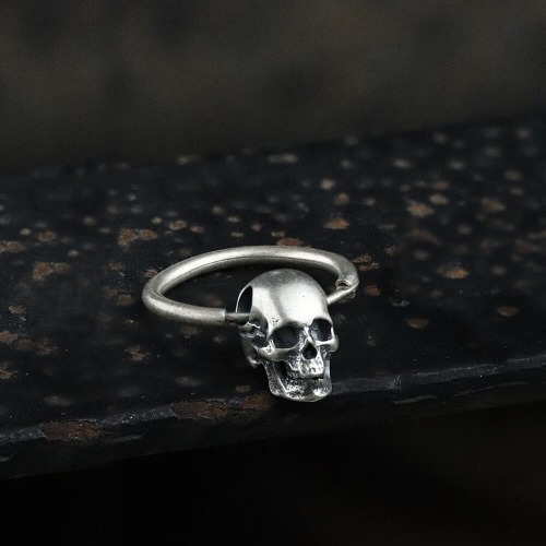 Skull Head Sterling Silver Earring - 925 Silver / Single