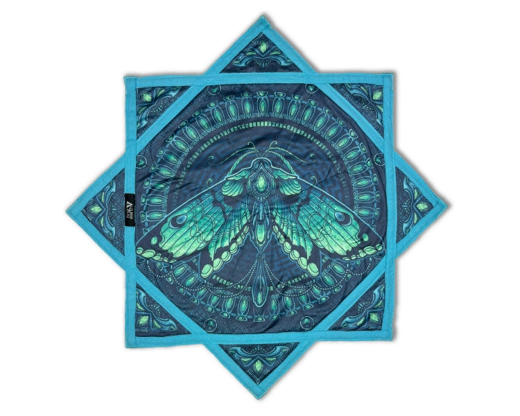 Luna Moth - Flow Star