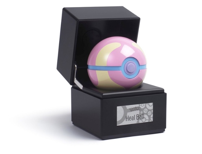  Pokemon Die-Cast Heal Ball Replica